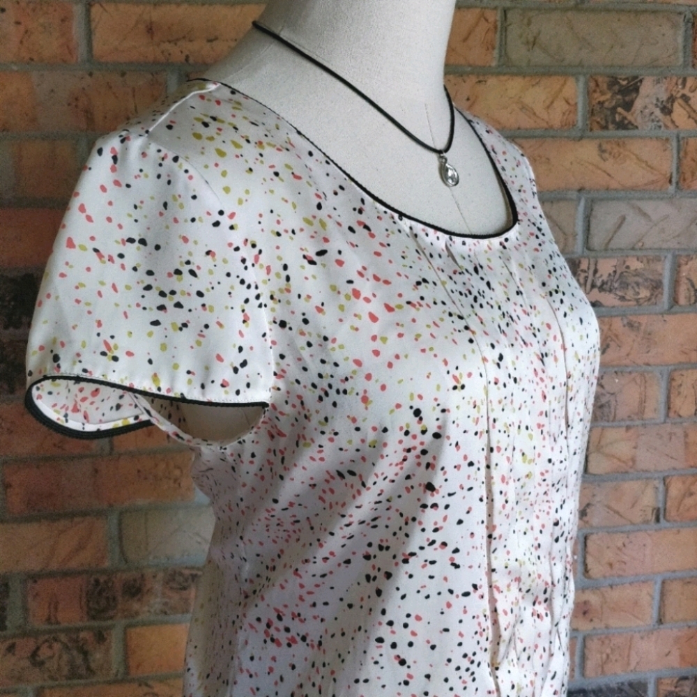 Ann Taylor White Paint Splatter Pleat Front Blouse